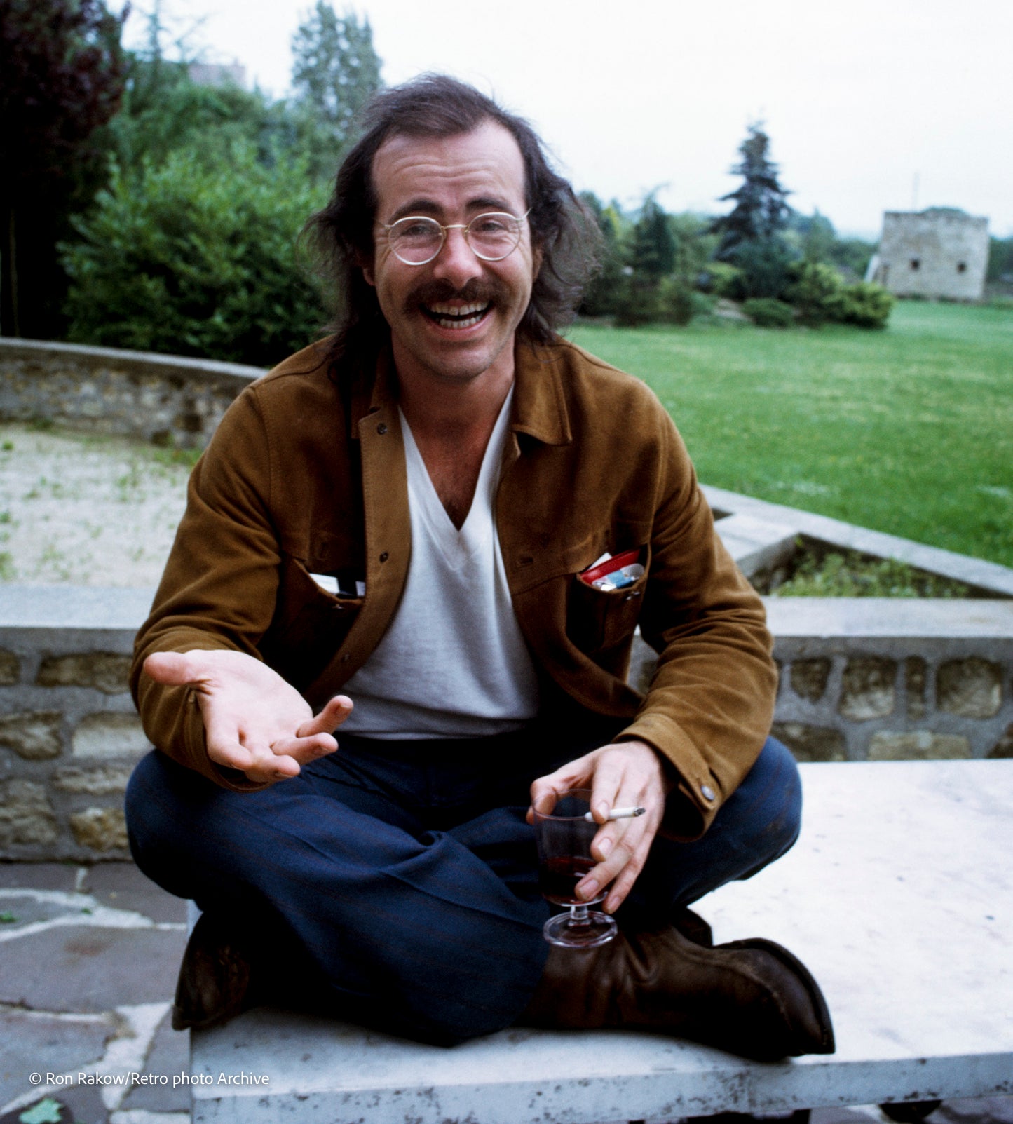 Ron Rakow: Robert Hunter, Château d'Orville, France, 1971