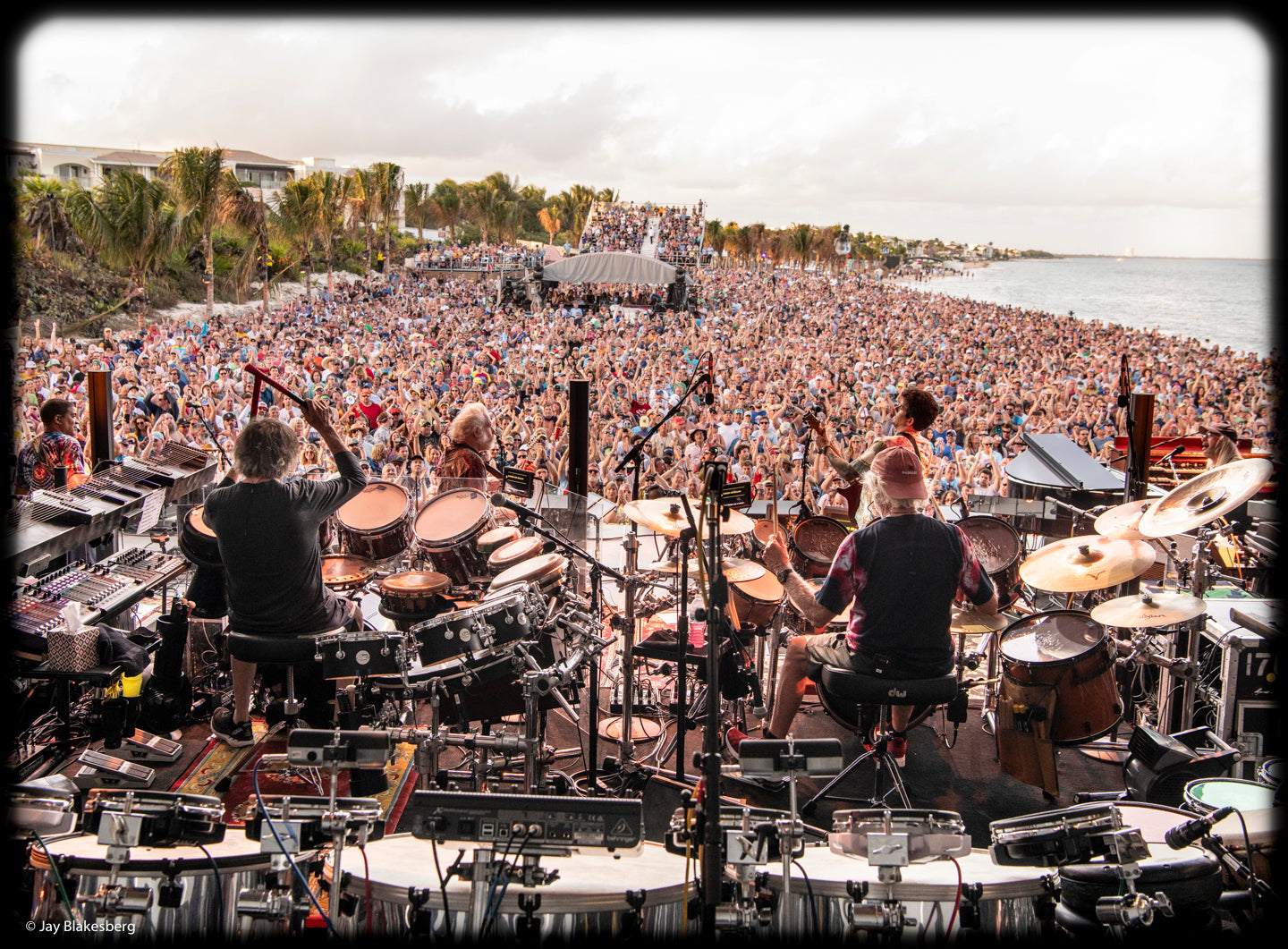 Dead & Co Crowd 2020