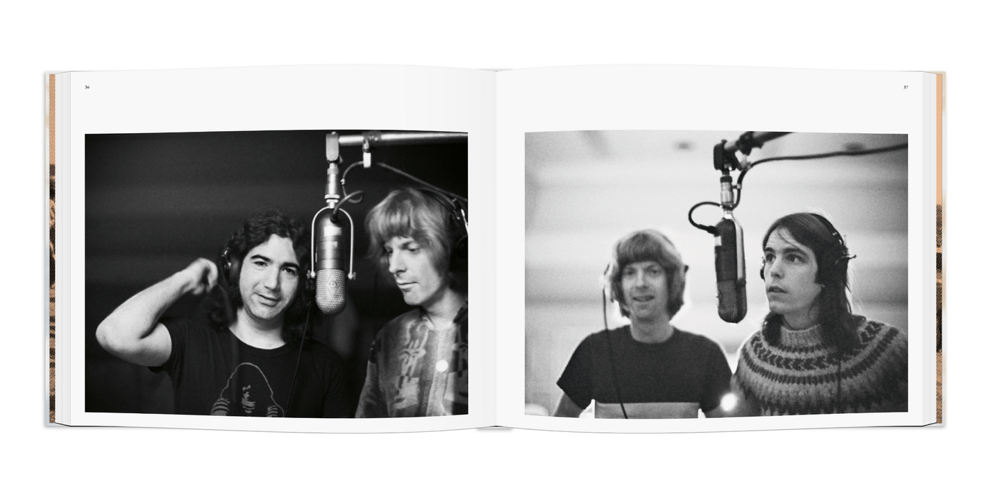 An American Beauty: Grateful Dead 1965-1995